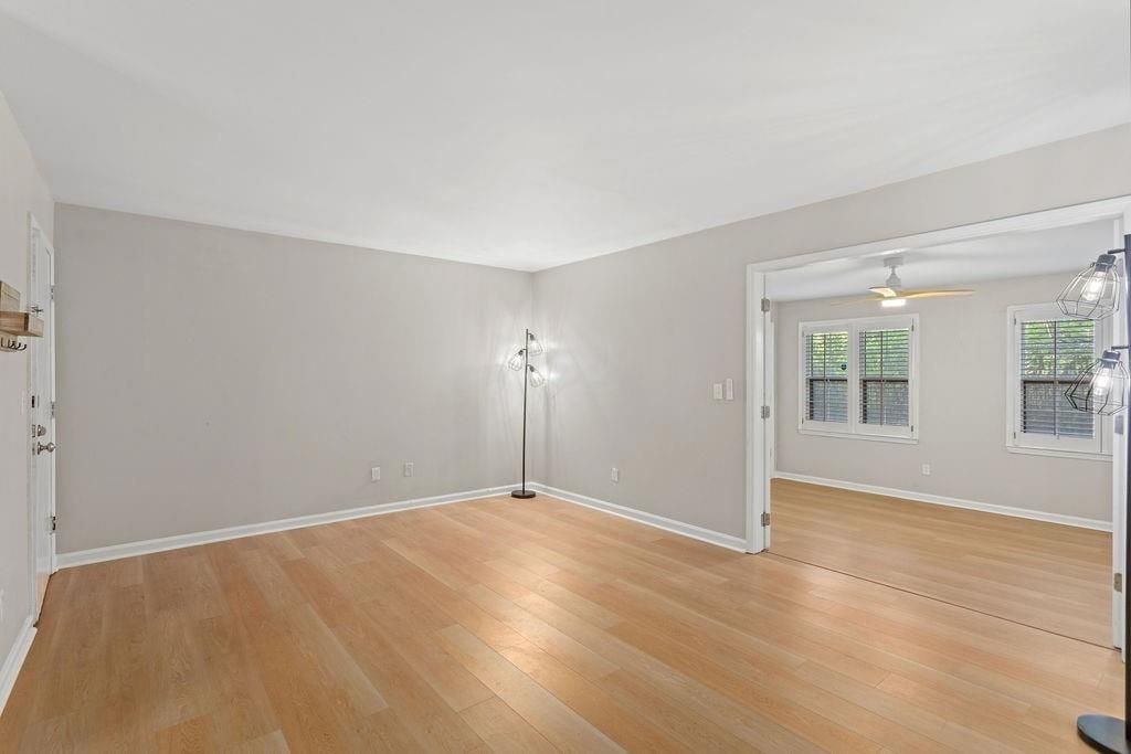 244 Triumph Drive NW, Atlanta, GA 30327