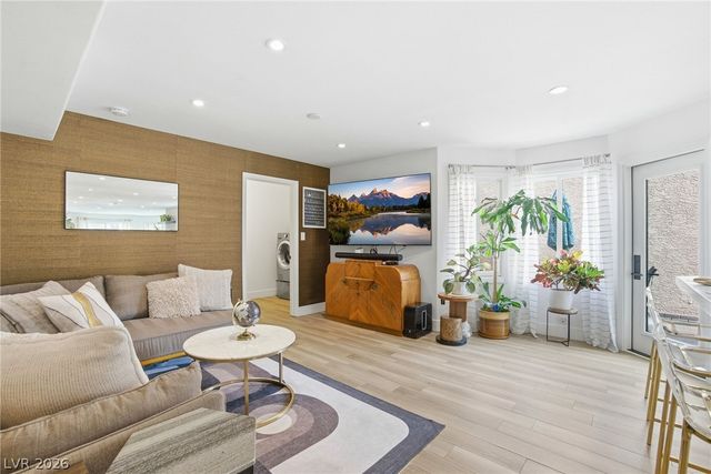 7715 Spanish Bay Drive, Las Vegas, NV 89113