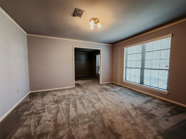 9702 Rocktree Drive, Houston, TX 77040