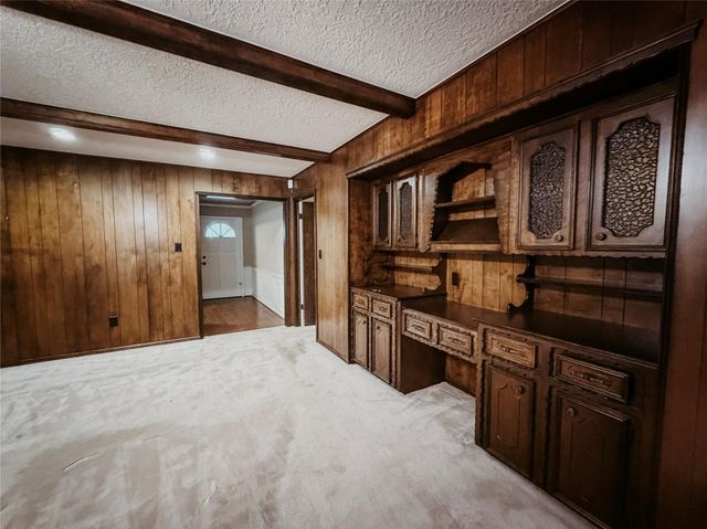 9702 Rocktree Drive, Houston, TX 77040