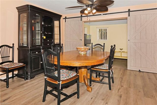 707 16th PL, Cape Coral, FL 33909