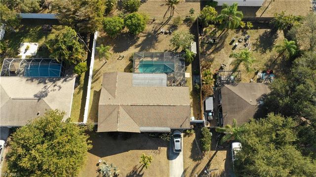 707 16th PL, Cape Coral, FL 33909