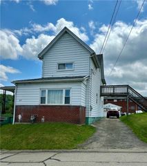 650 High St, California, PA 15419
