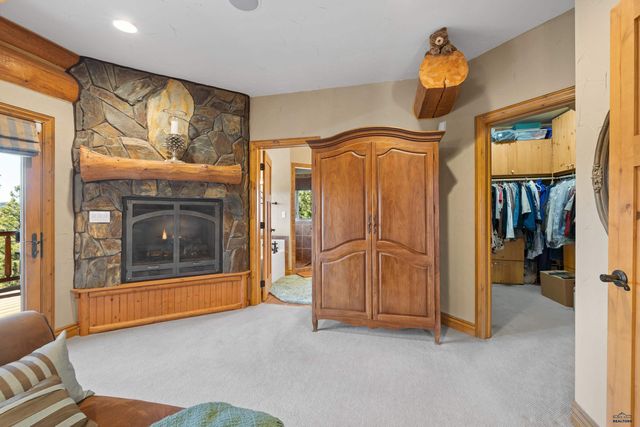 20723 MORNING STAR RD, Lead, SD 57754