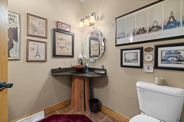 20723 MORNING STAR RD, Lead, SD 57754