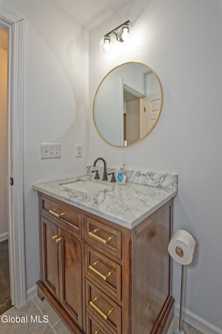 11 E Boylston Street, Glens Falls, NY 12801