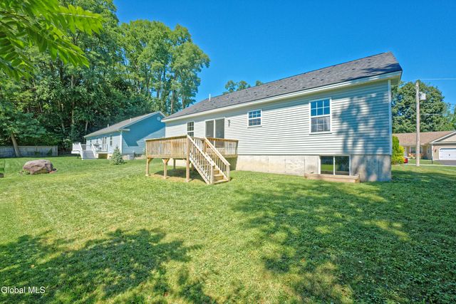 11 E Boylston Street, Glens Falls, NY 12801