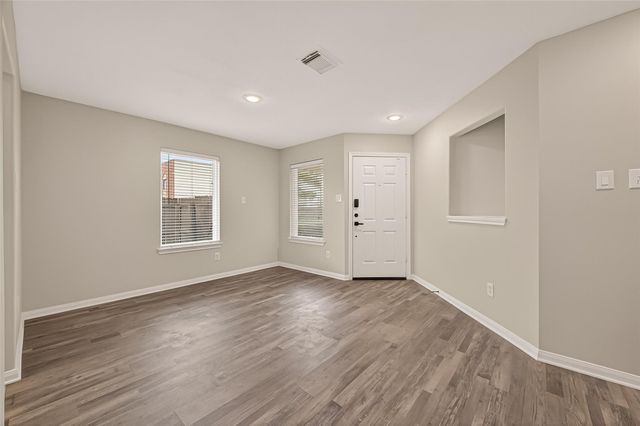 8202 Kingsbridge Meadow Drive, Houston, TX 77083