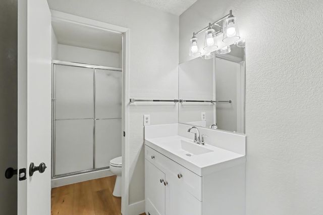 1150 Rosa Del Rio Way, Sacramento, CA 95822