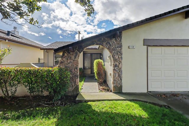 1150 Rosa Del Rio Way, Sacramento, CA 95822