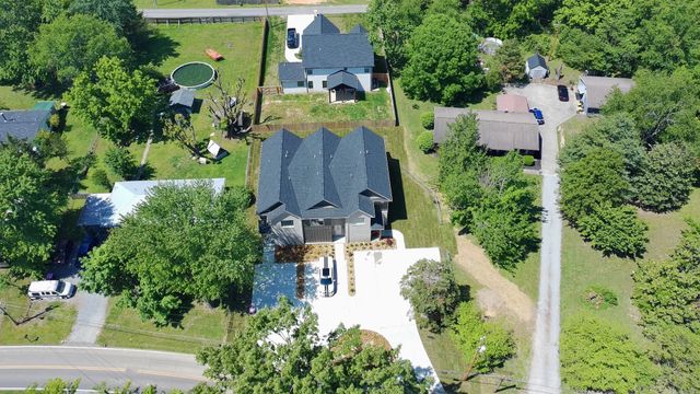 4484 Greenbrier, Greenbrier, TN 37073