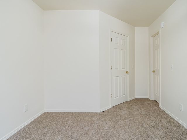 7 Holly Drive A, Bentonville, AR 72712