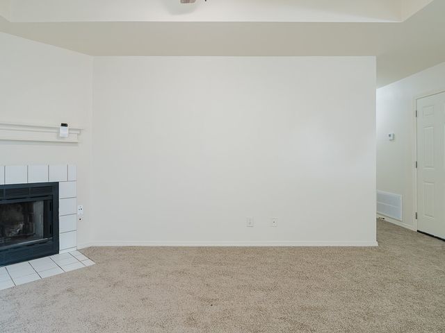 7 Holly Drive A, Bentonville, AR 72712