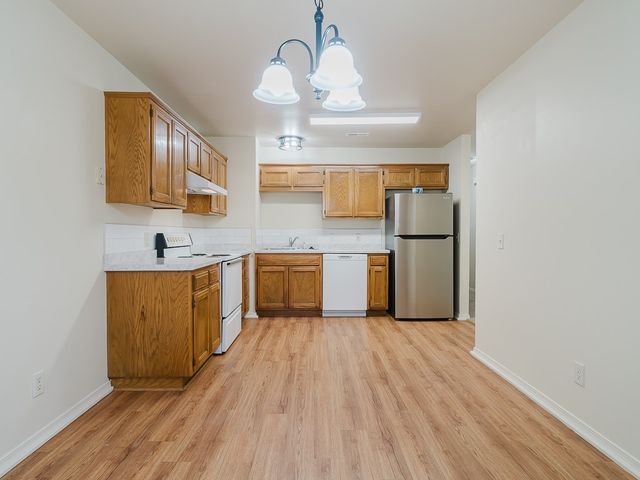 7 Holly Drive A, Bentonville, AR 72712
