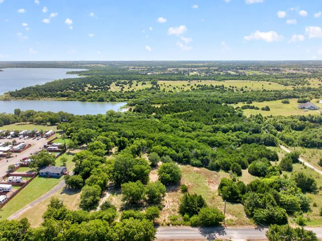 5211 County Road 547, Nevada, TX 75173