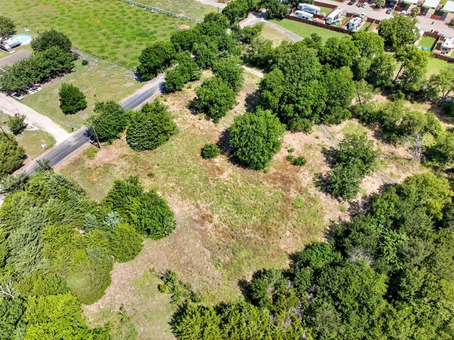 5211 County Road 547, Nevada, TX 75173