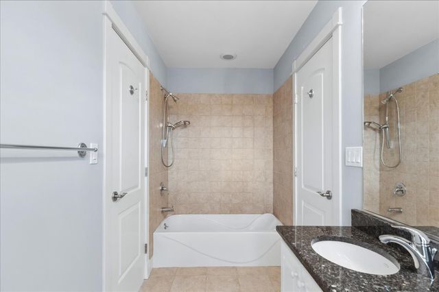 4549 E LARCH Avenue, Glenview, IL 60025