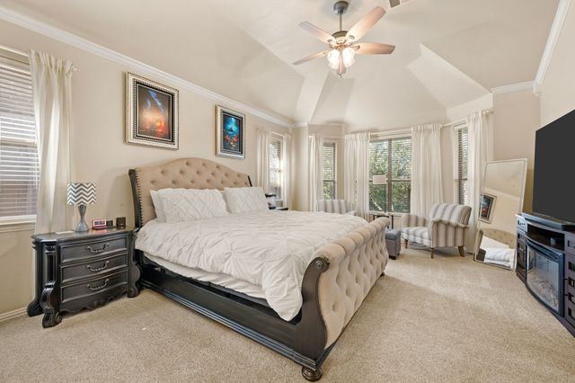 8121 Rock Elm Road, Fort Worth, TX 76131