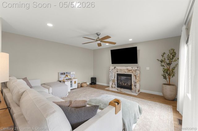 22254 Rhys Drive, Macomb Township, MI 48042