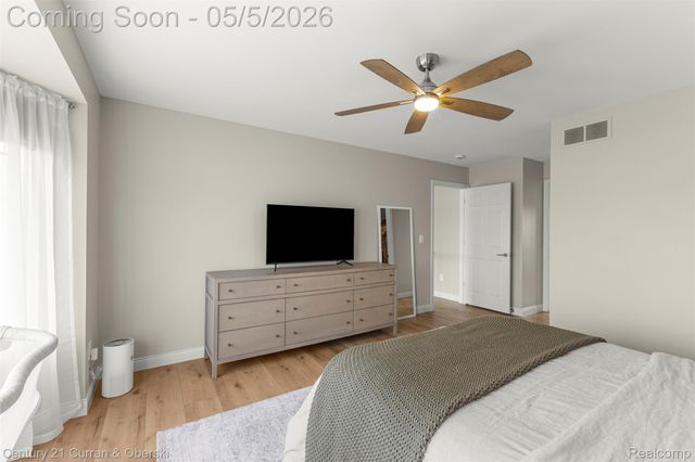 22254 Rhys Drive, Macomb Township, MI 48042