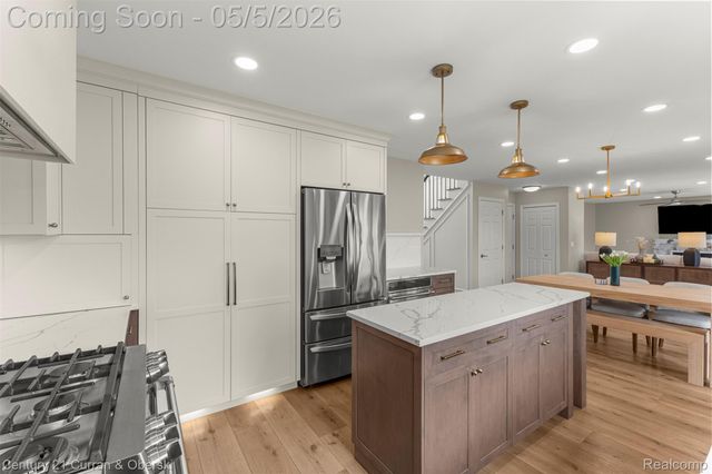 22254 Rhys Drive, Macomb Township, MI 48042