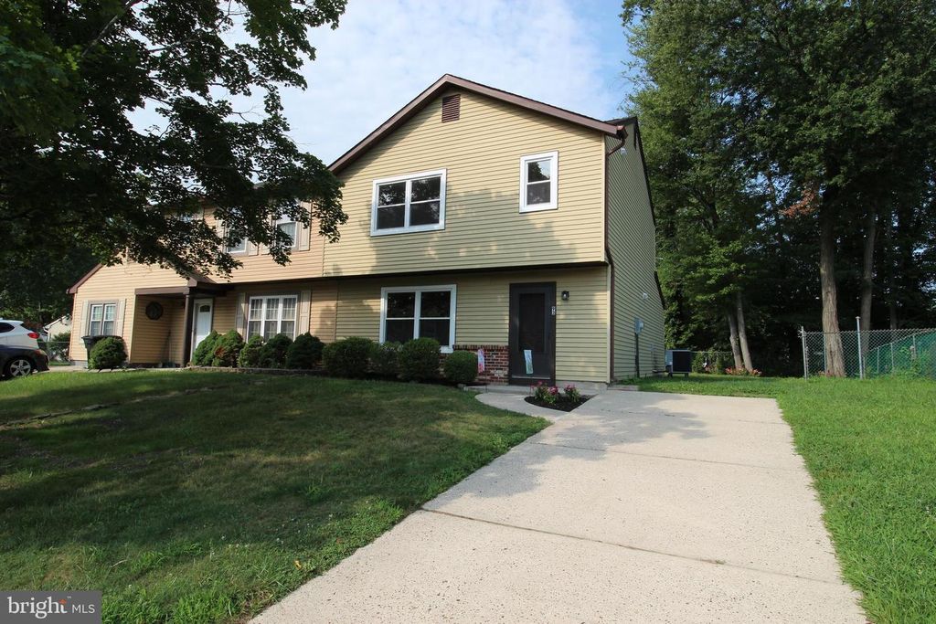 93 GREENWICH DR, Westampton, NJ 08060