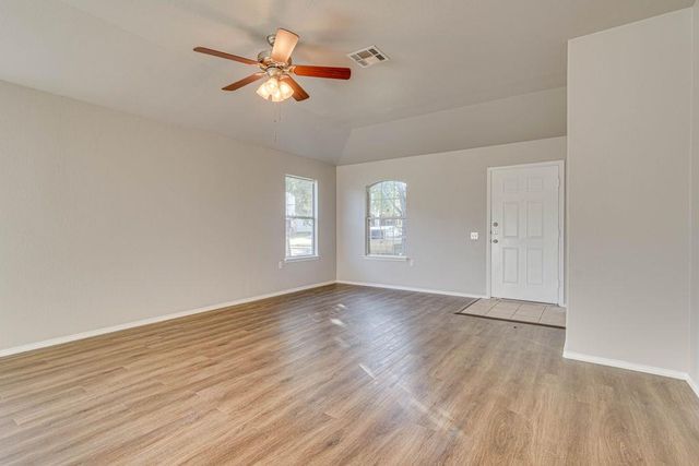 6013 Constellation CIR, Del Valle, TX 78617