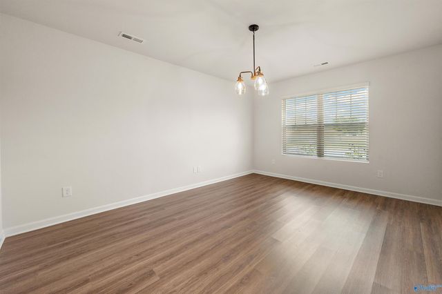 124 Varina Drive, Owens Cross Roads, AL 35763