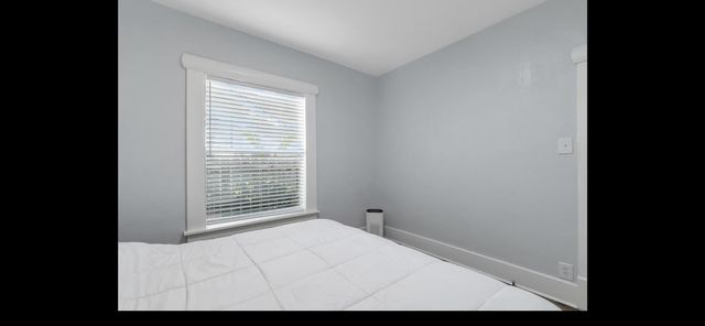 244 S Volutsia, Wichita, KS 67211
