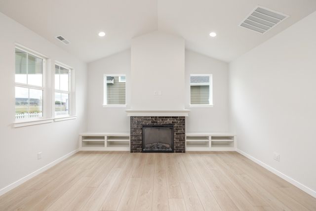 12215 N Dupont Dr, Spokane, WA 99218