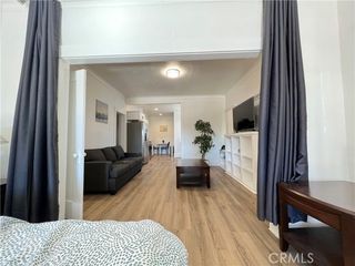 601 W 41st Street, Los Angeles, CA 90037