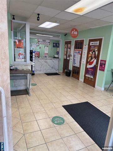 1304 Summit Avenue, Union City, NJ 07087