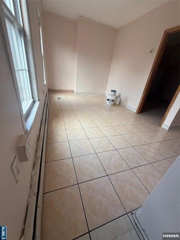 1304 Summit Avenue, Union City, NJ 07087