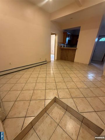 1304 Summit Avenue, Union City, NJ 07087