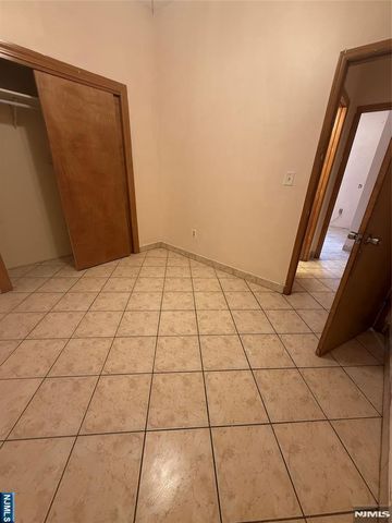 1304 Summit Avenue, Union City, NJ 07087