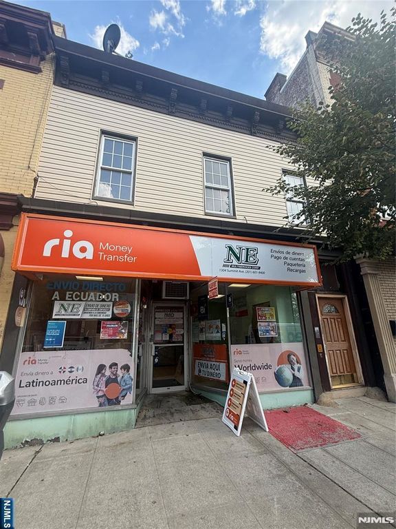 1304 Summit Avenue, Union City, NJ 07087