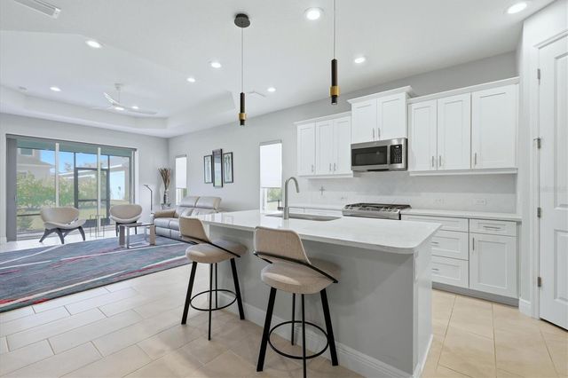 10117 SPRUCE RIVER WAY, Parrish, FL 34219