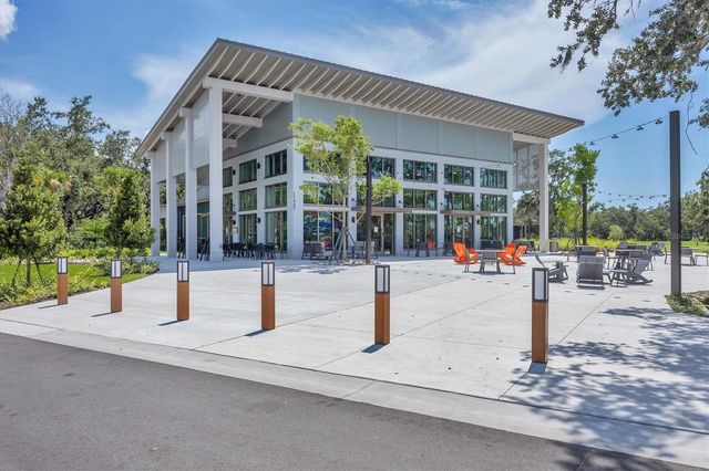 10117 SPRUCE RIVER WAY, Parrish, FL 34219