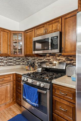 2799 W Camino Alto Street, Springfield, MO 65810