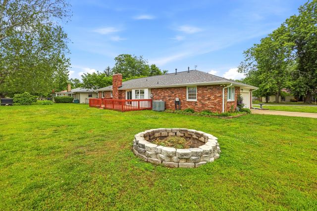 2799 W Camino Alto Street, Springfield, MO 65810