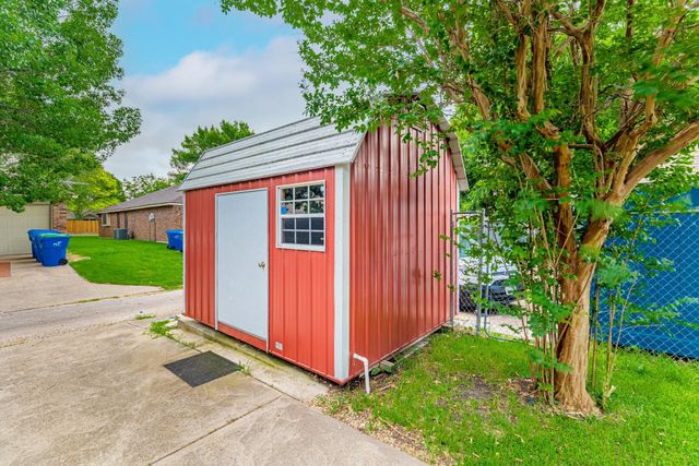 3618 Flagstone Avenue, Rowlett, TX 75088