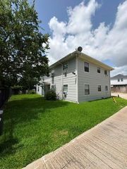 6734 Burkett Street 4, Houston, TX 77021