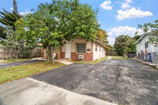 3660 NE 12th Avenue, Pompano Beach, FL 33064