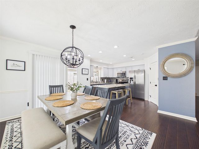 2818 New England Court, Webster, TX 77598