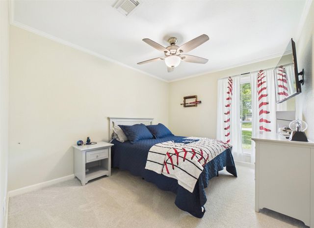 2818 New England Court, Webster, TX 77598