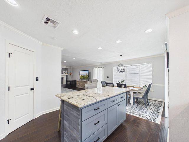 2818 New England Court, Webster, TX 77598