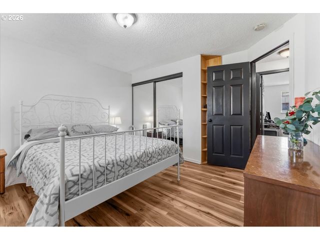 3936 Se 168TH Ave, Portland, OR 97236