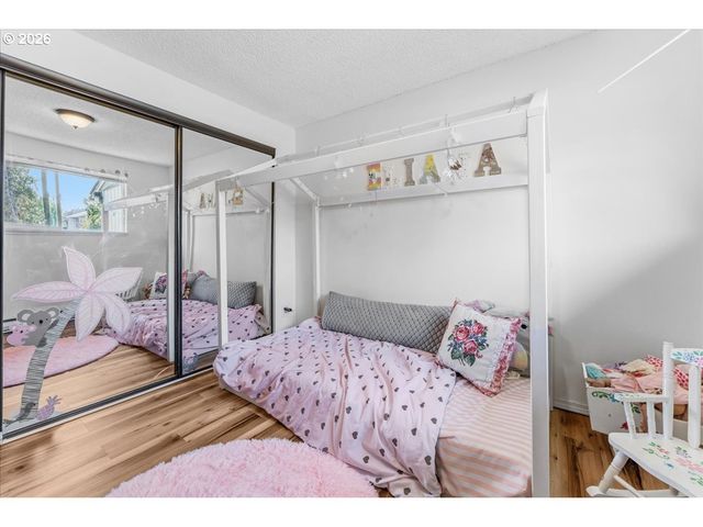 3936 Se 168TH Ave, Portland, OR 97236