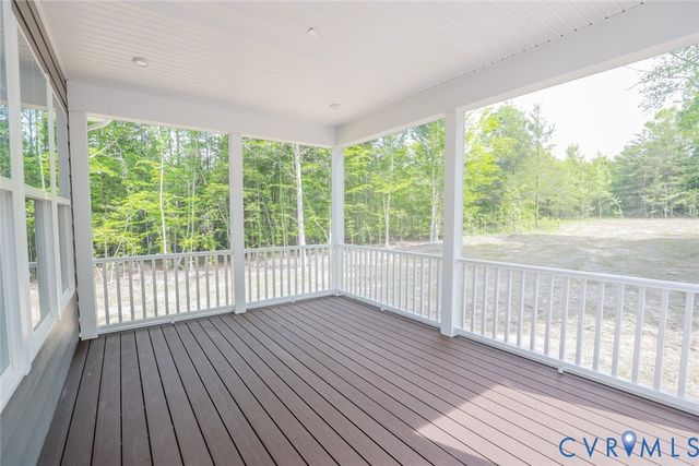 8521 Roden Dr, Hanover, VA 23111