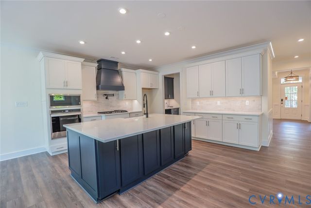 8521 Roden Dr, Hanover, VA 23111